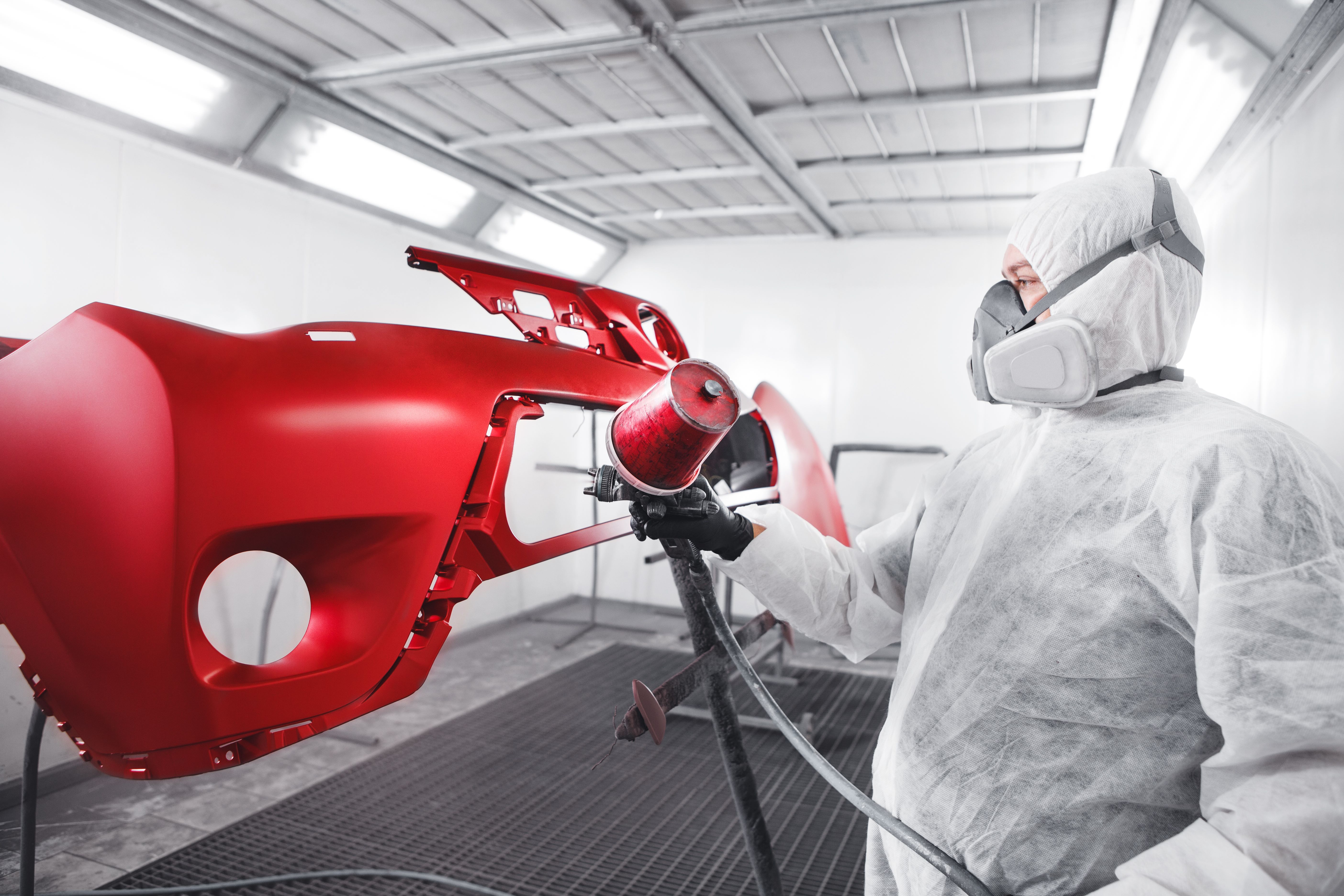 carrossier-peintre.jpg carrossier-peintre.jpg