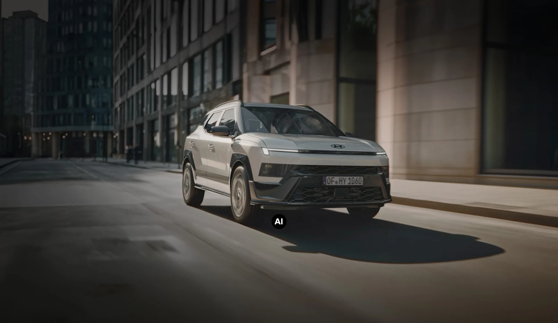 Hyundai_BAYON_Exterior-Driving-Shot_Hero_AI_01.webp